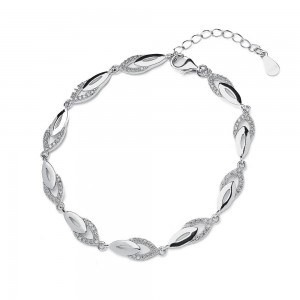 Stříbrný náramek